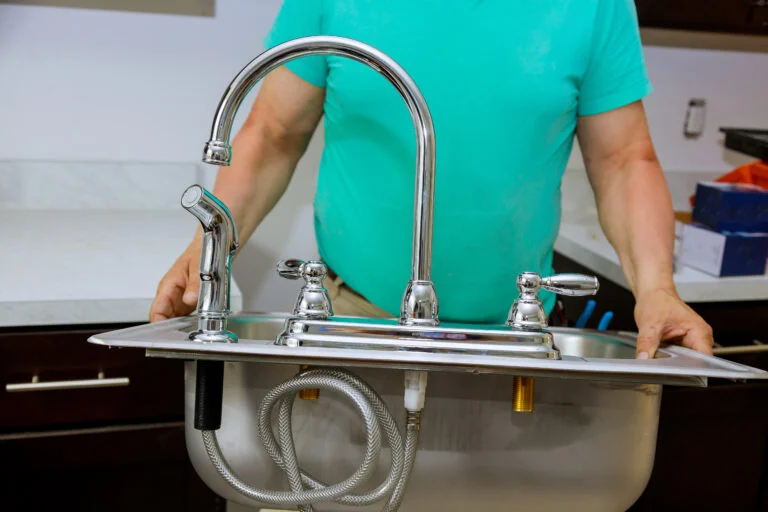 A guide on how to fix a loose faucet by yourself