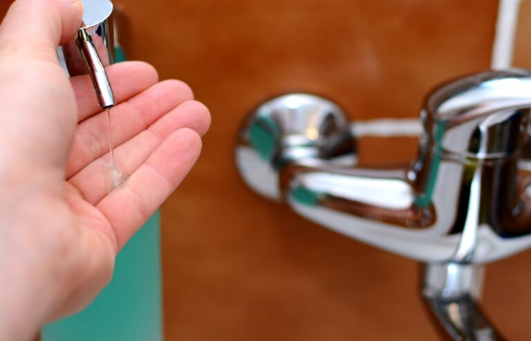 Best Touchless Kitchen Faucet with Soap Dispenser